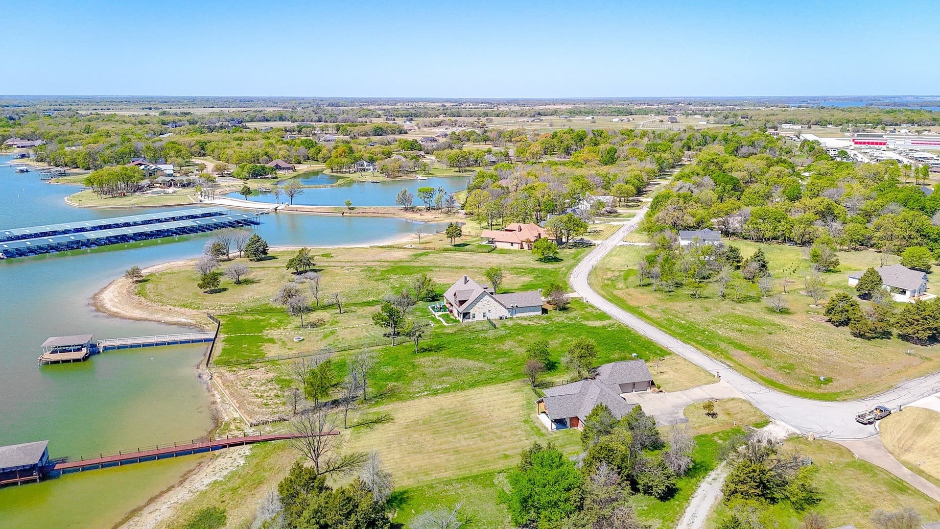 0.82 acres in Navarro County - photo 32