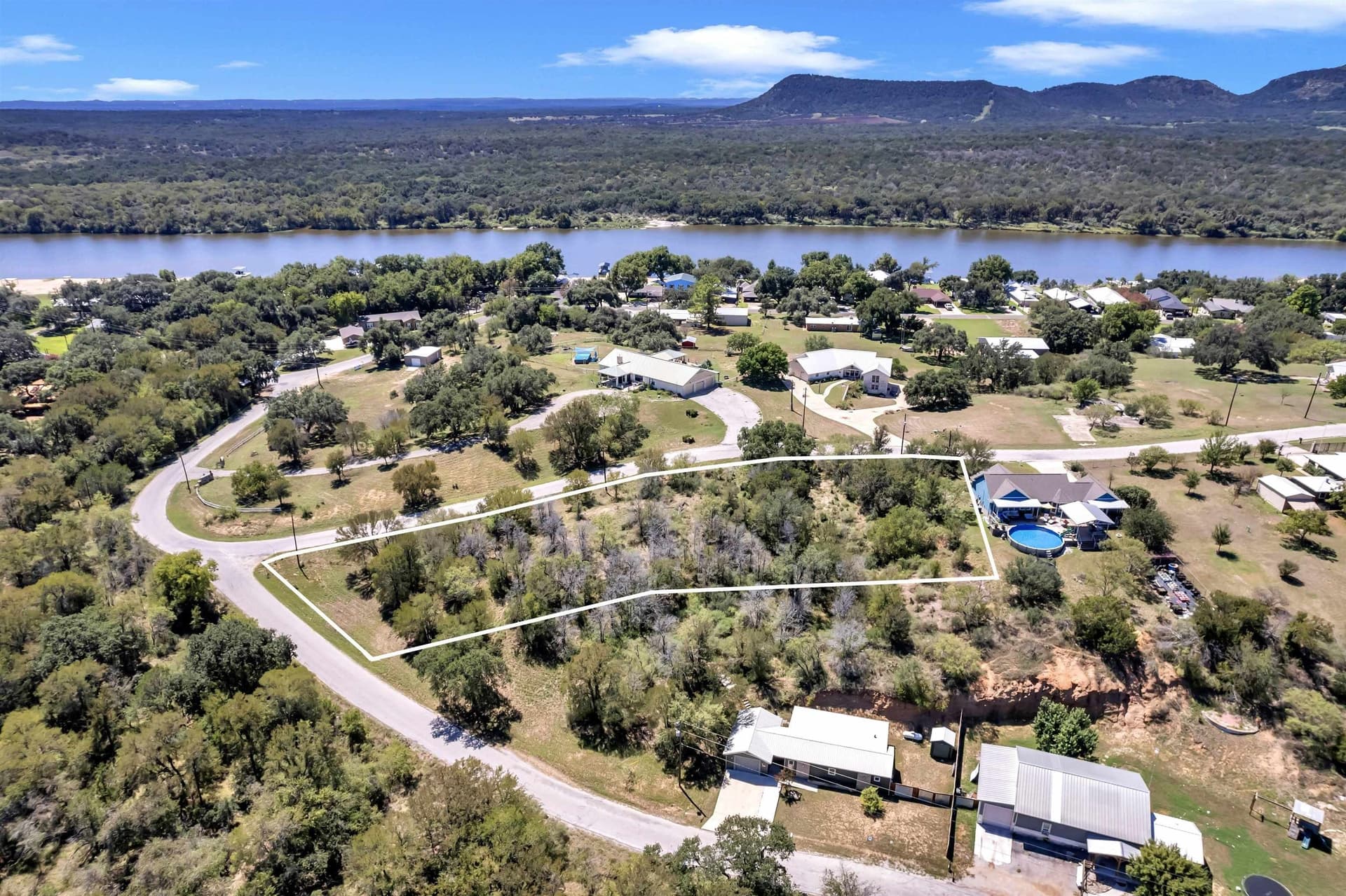 1.14 acres in Llano County