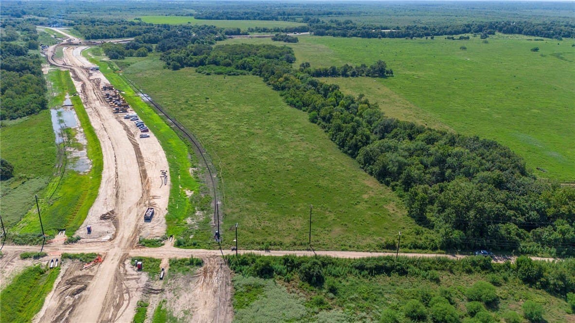 143 acres in Victoria County - photo 21