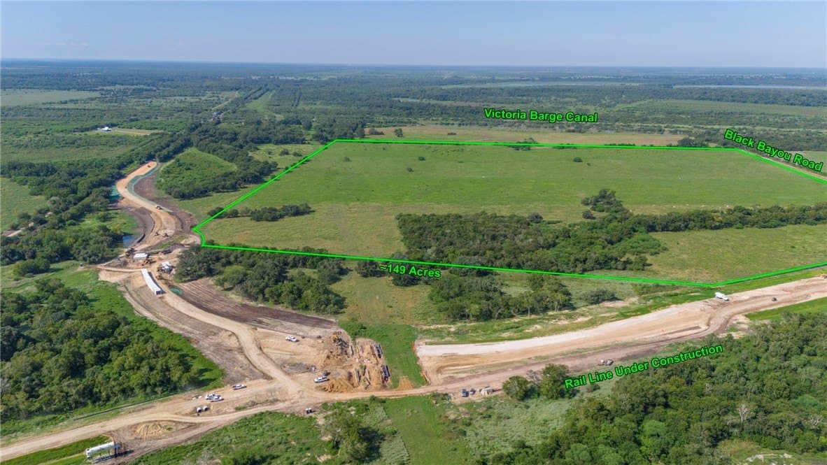 143 acres in Victoria County - photo 30