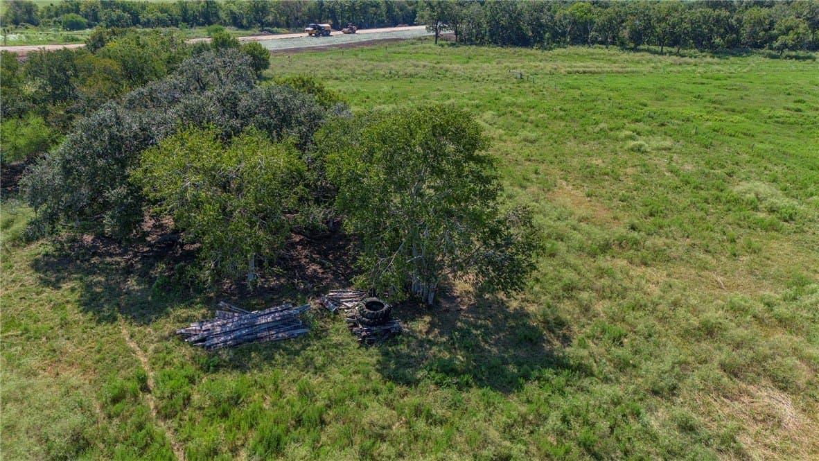 143 acres in Victoria County - photo 22