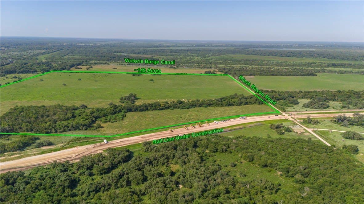 143 acres in Victoria County - photo 29
