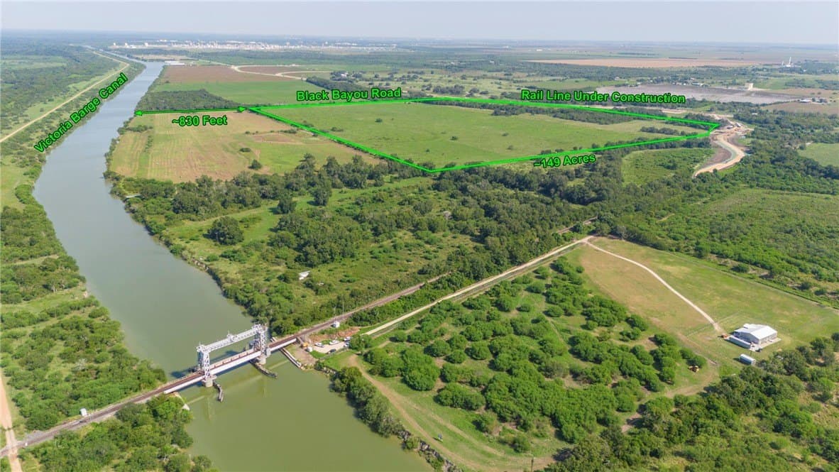 143 acres in Victoria County - photo 37