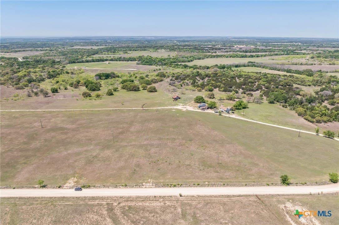 10.01 acres in Hamilton County - photo 10
