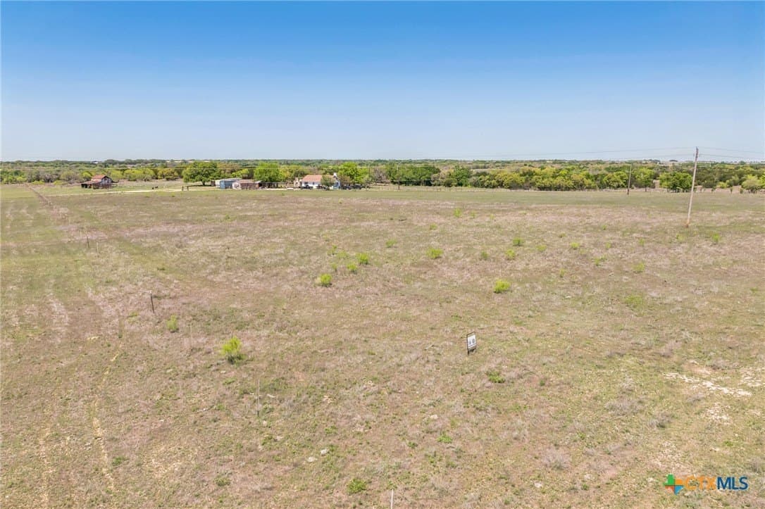 10.01 acres in Hamilton County