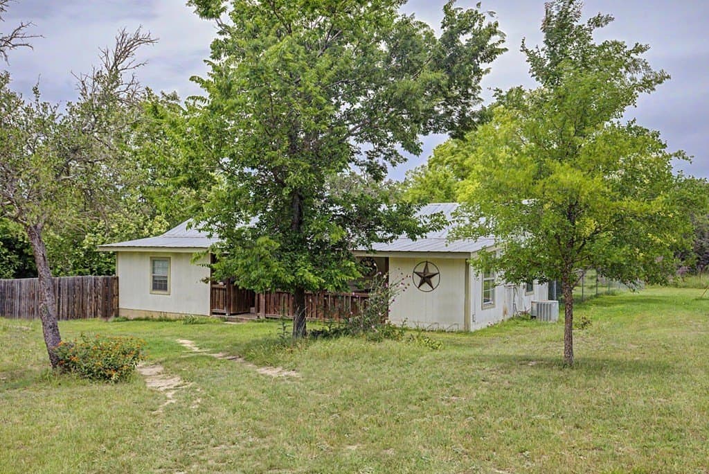 10 acres in Gillespie County - photo 46