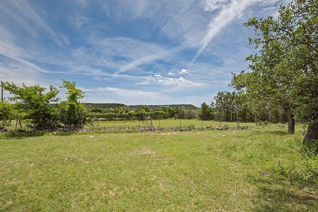 10 acres in Gillespie County - photo 15