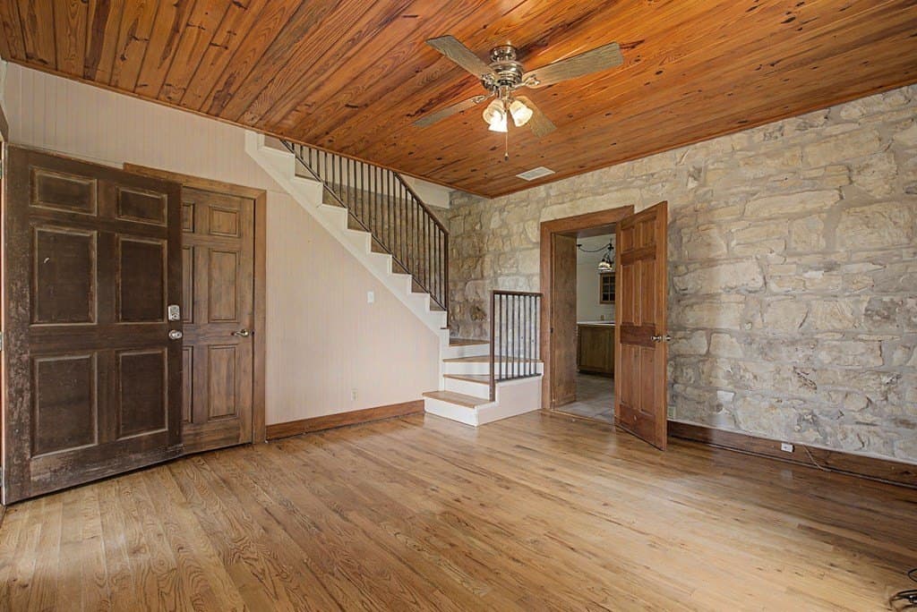 10 acres in Gillespie County - photo 37