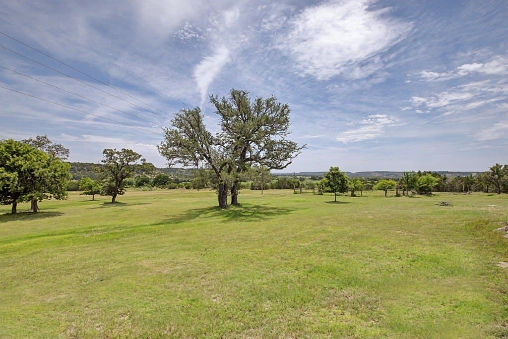 10 acres in Gillespie County - photo 13