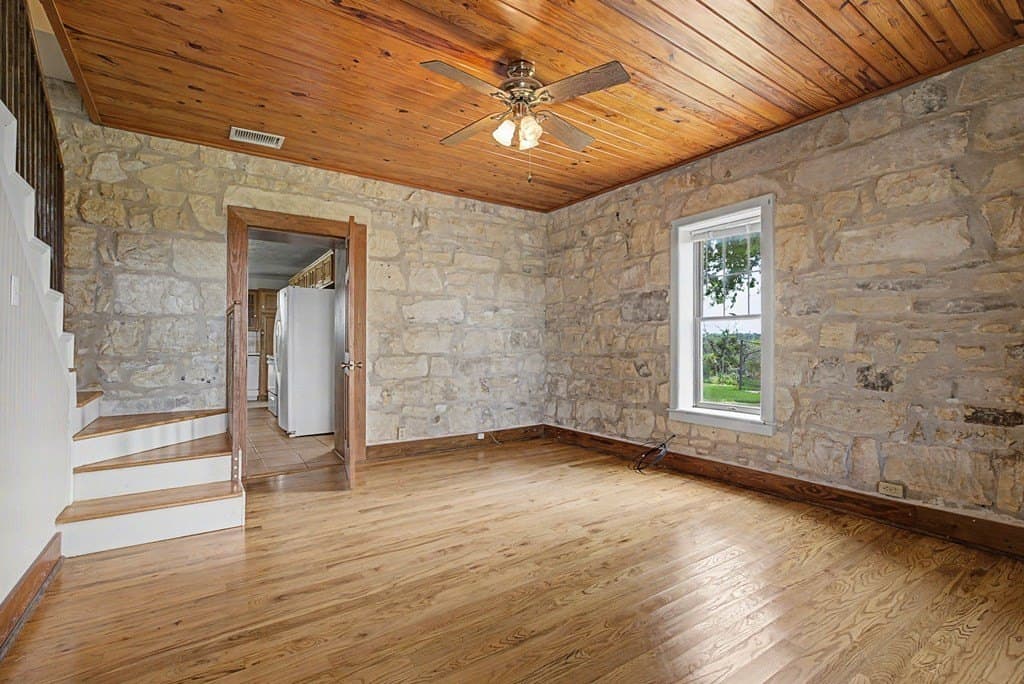 10 acres in Gillespie County - photo 36