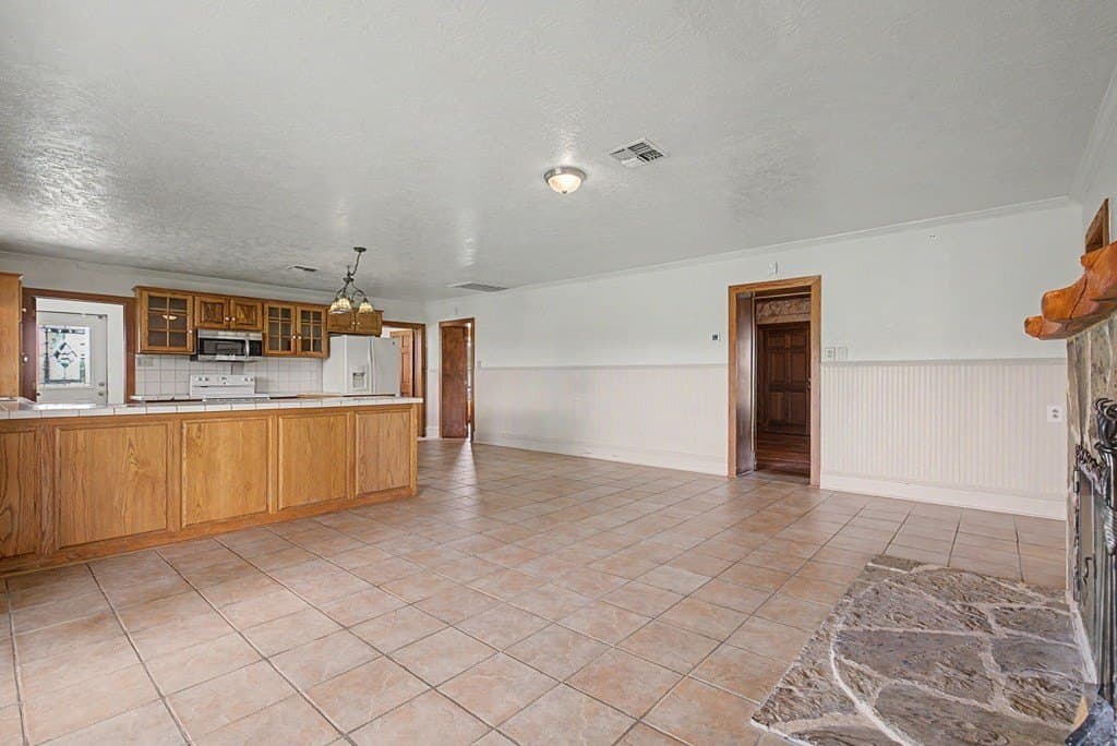 10 acres in Gillespie County - photo 33