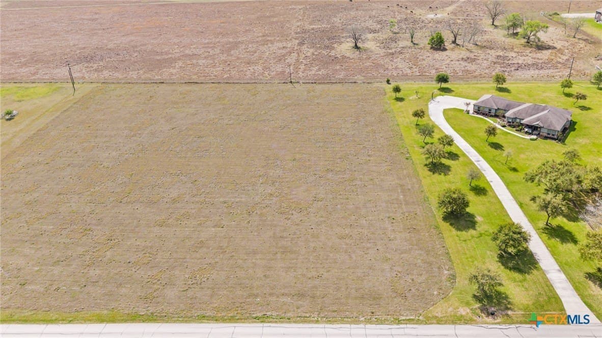 1.36 acres in Jackson County gallery image 2
