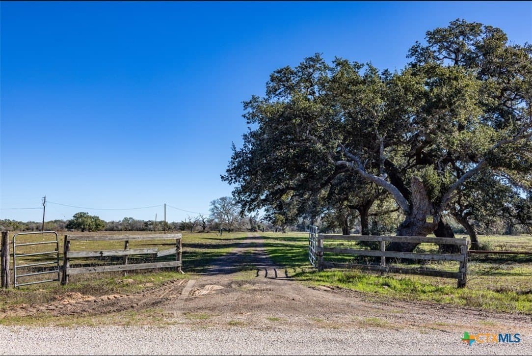 157.46 acres in Jackson County