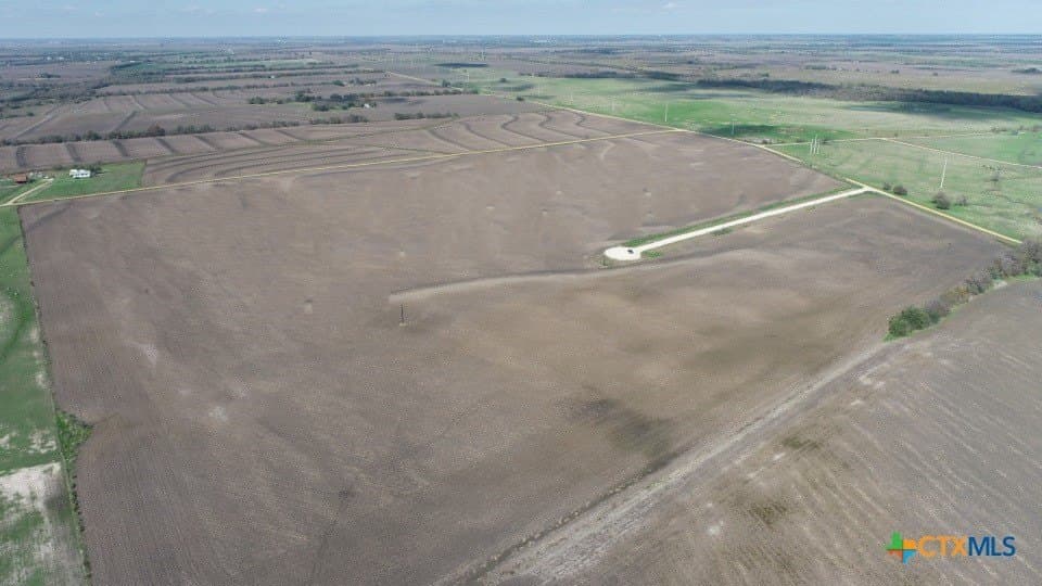 8.19 acres in Milam County - photo 8