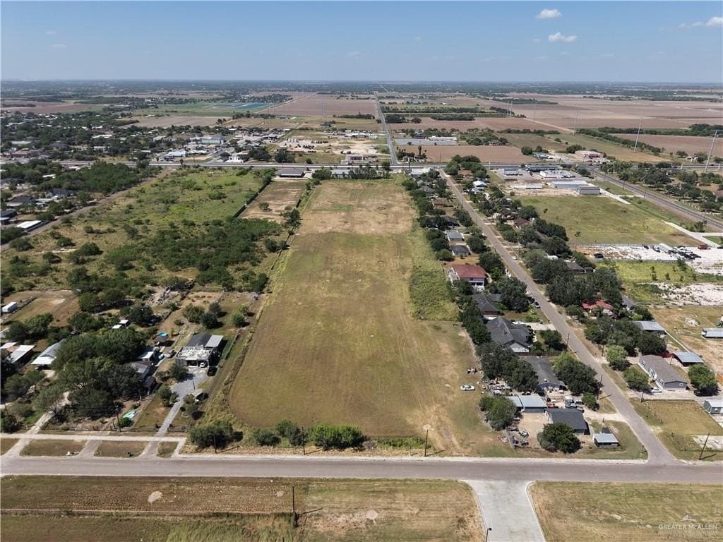 10.68 acres in Hidalgo County - photo 2