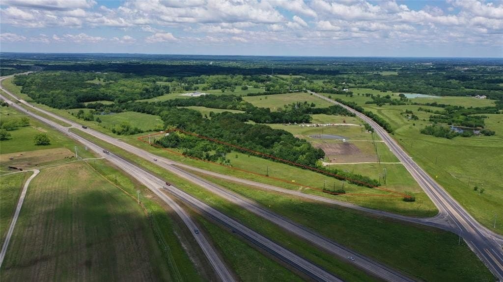 19.03 acres in Grayson County gallery image 2