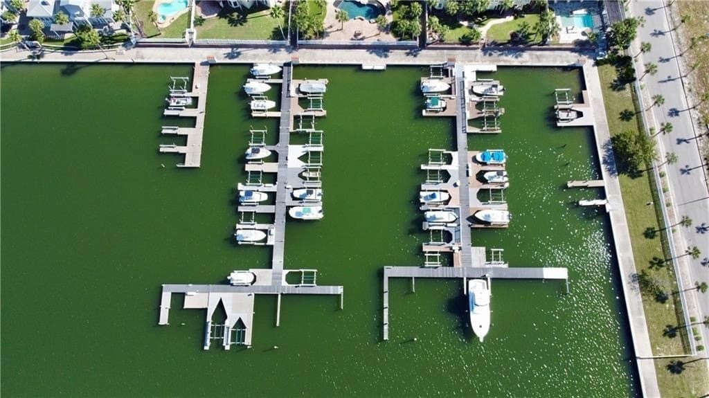 0.1 acres in Nueces County - photo 8