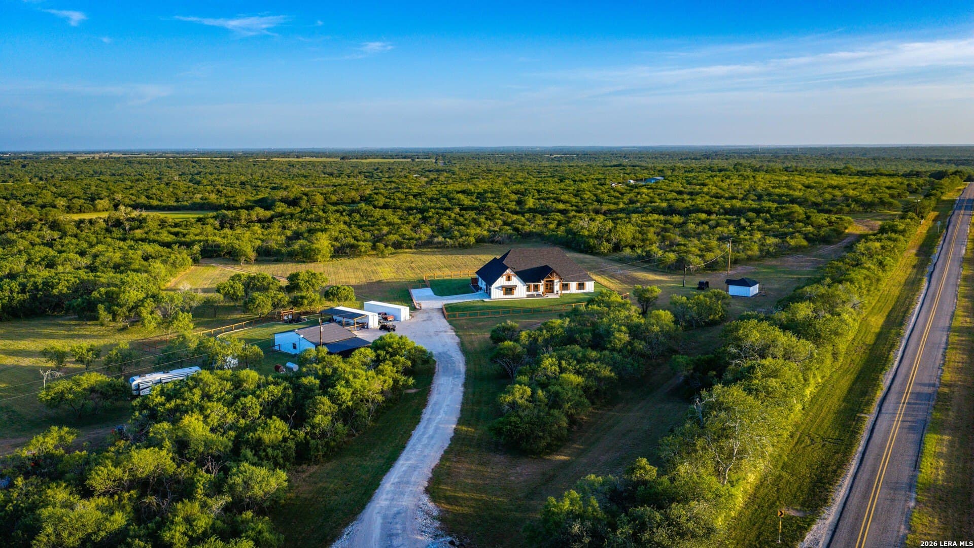 70 acres in Karnes County - photo 2