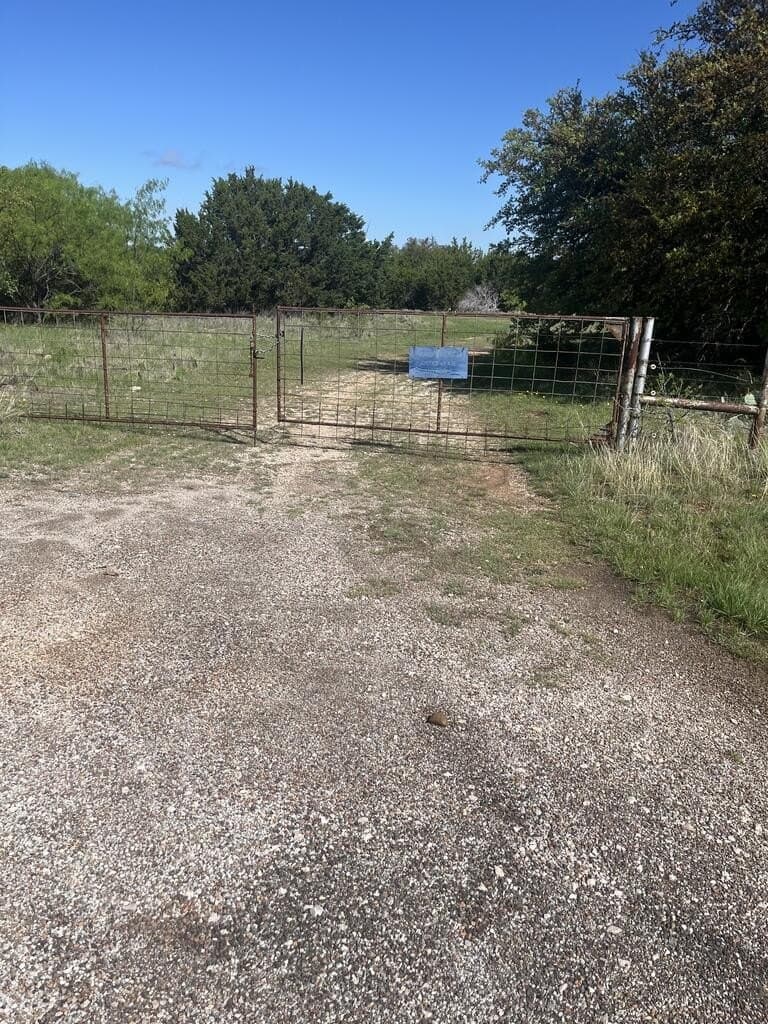 280 acres in Stephens County