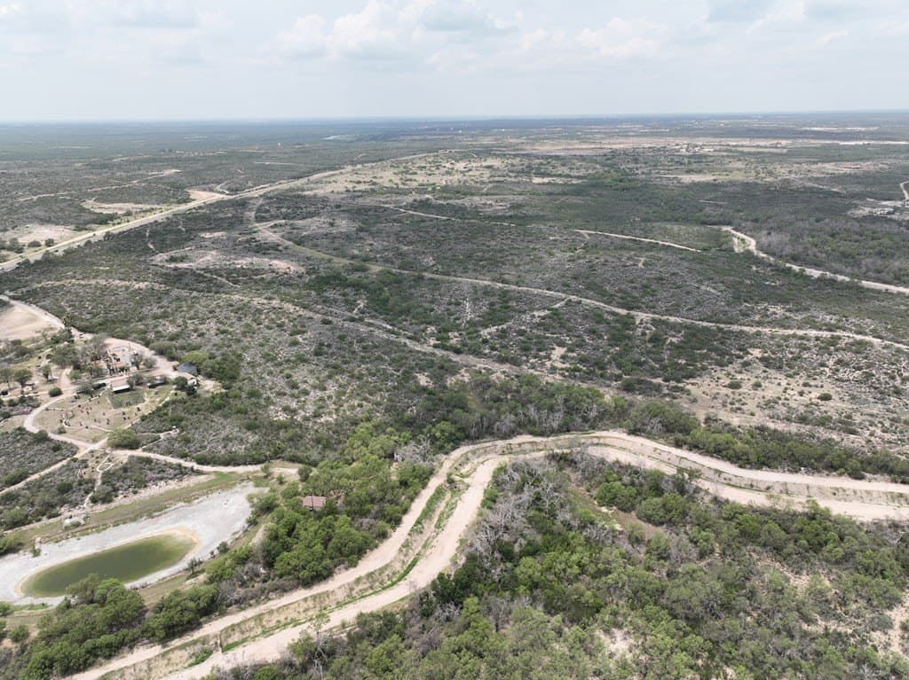 56 acres in Maverick County gallery image 4