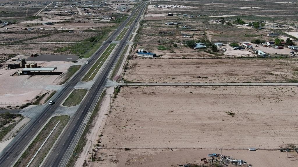 1 acres in Crane County