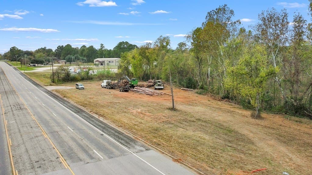20.69 acres in ANDERSON County - photo 16