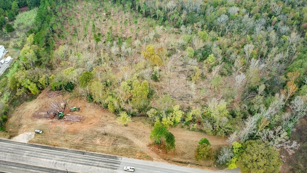 20.69 acres in ANDERSON County - photo 7