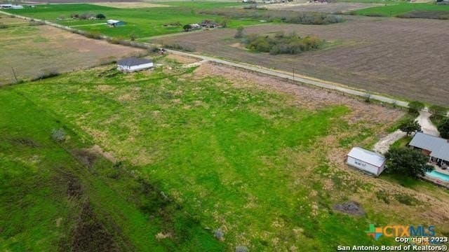 1.25 acres in Guadalupe County - photo 9