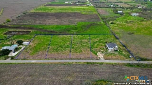 1.25 acres in Guadalupe County - photo 15