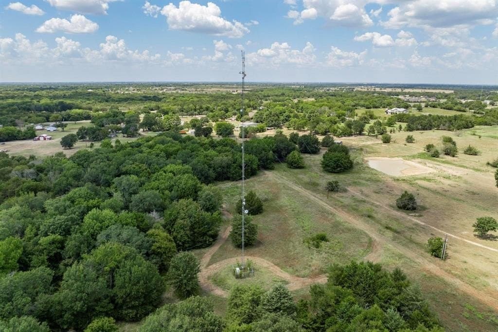 11 acres in Hunt County gallery image 2