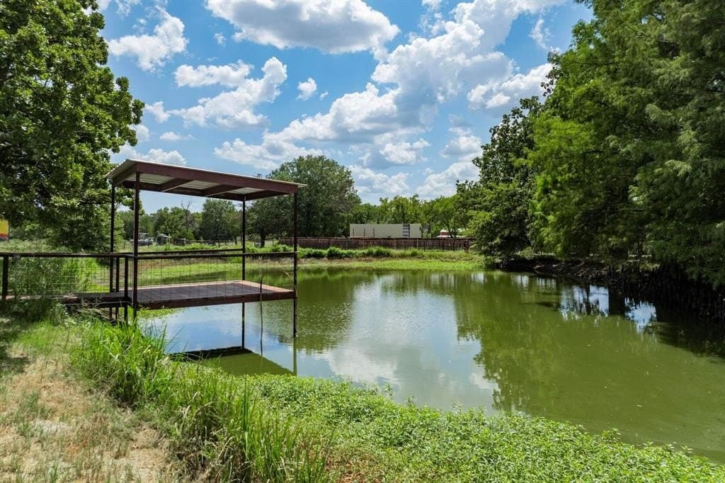 11 acres in Hunt County featured view