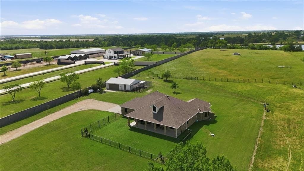 10 acres in Kaufman County gallery image 3