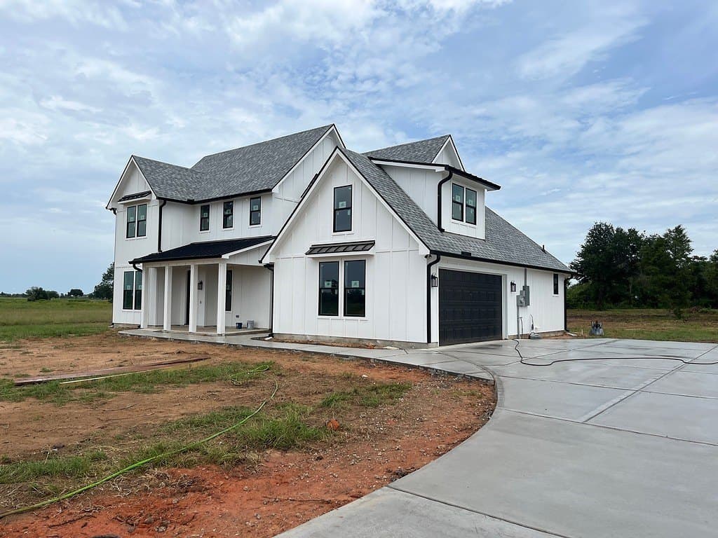 1.7 acres in Austin County gallery image 2