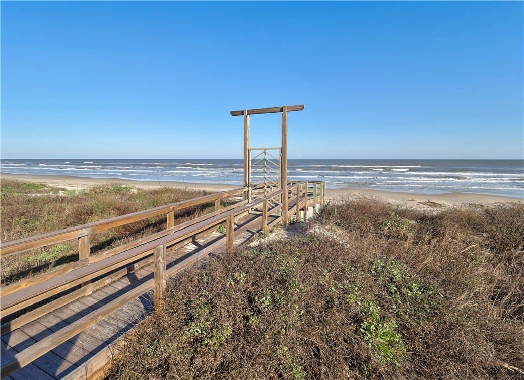 0.17 acres in Nueces County - photo 12