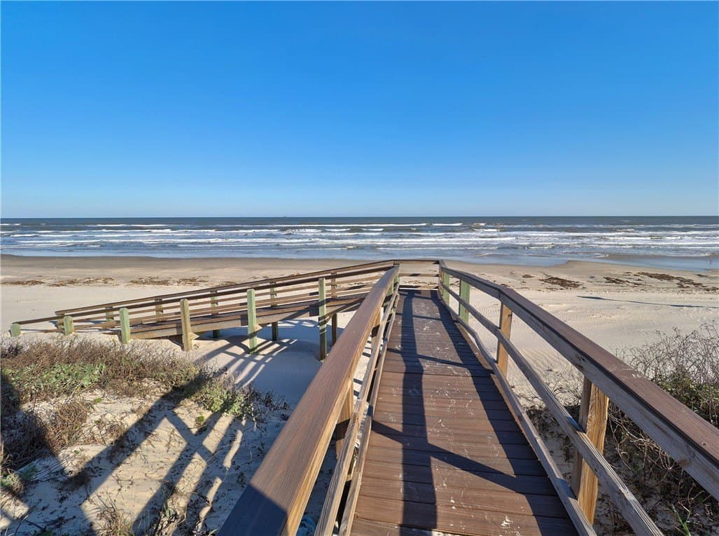 0.17 acres in Nueces County - photo 11