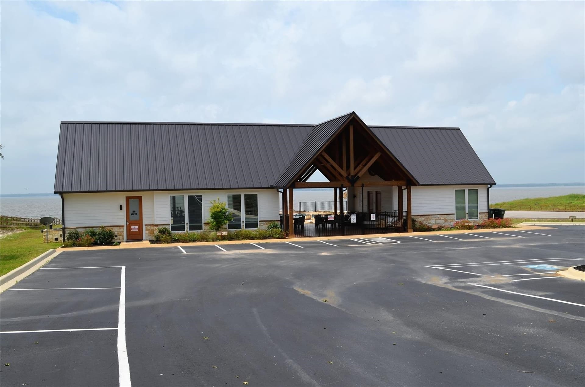 0.89 acres in Kaufman County - photo 5