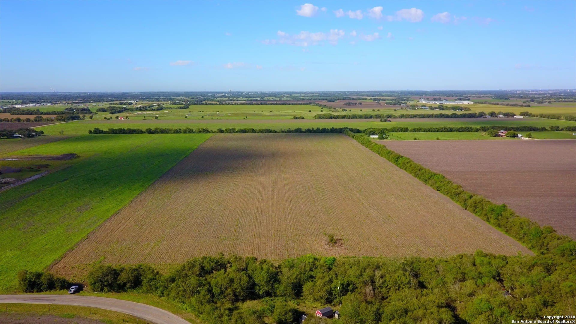 37.59 acres in Guadalupe County - photo 2