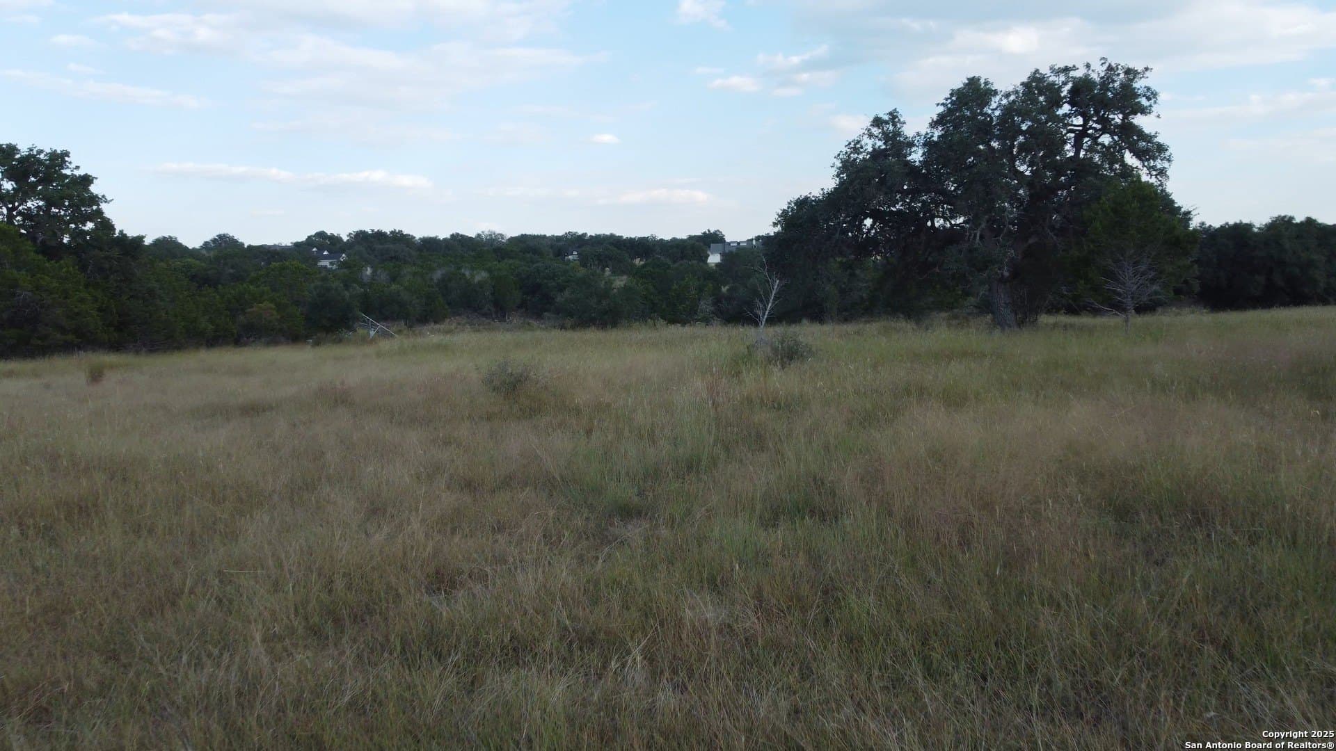 2.08 acres in Bandera County - photo 7