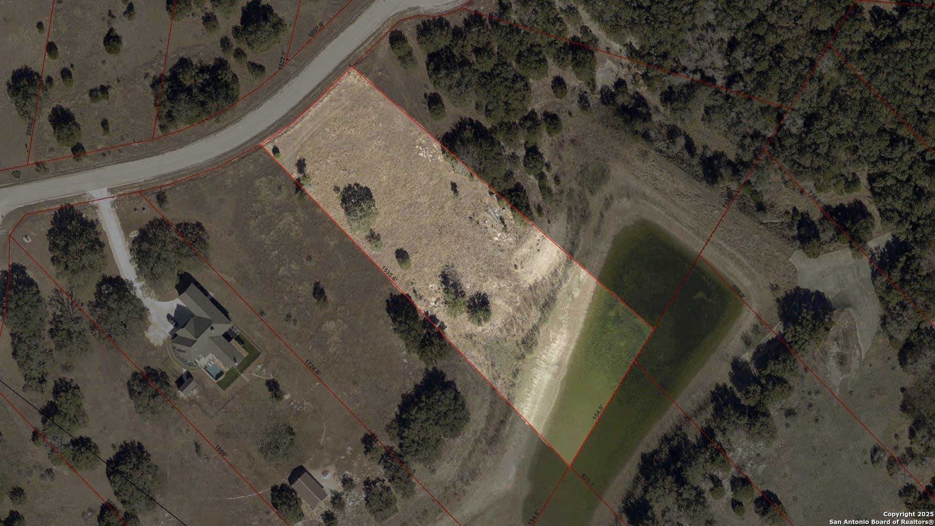 2.08 acres in Bandera County - photo 4