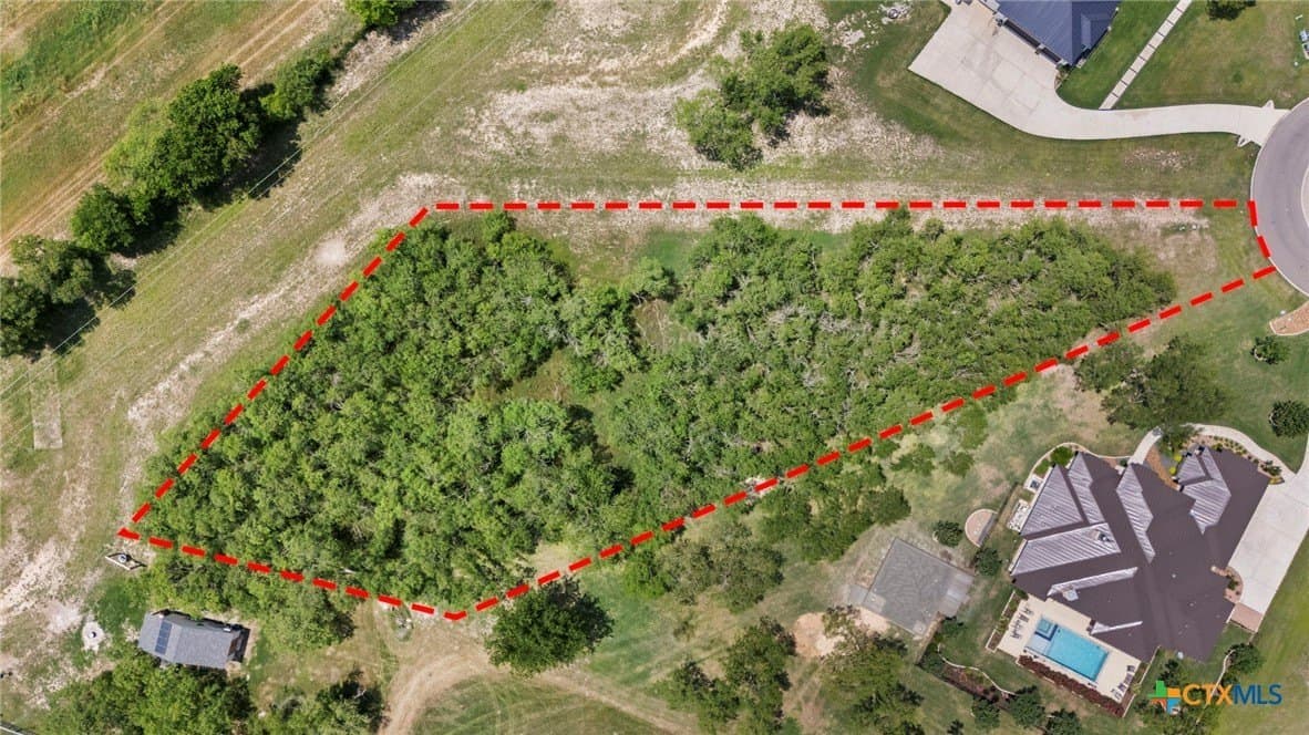 1.17 acres in Comal County gallery image 4