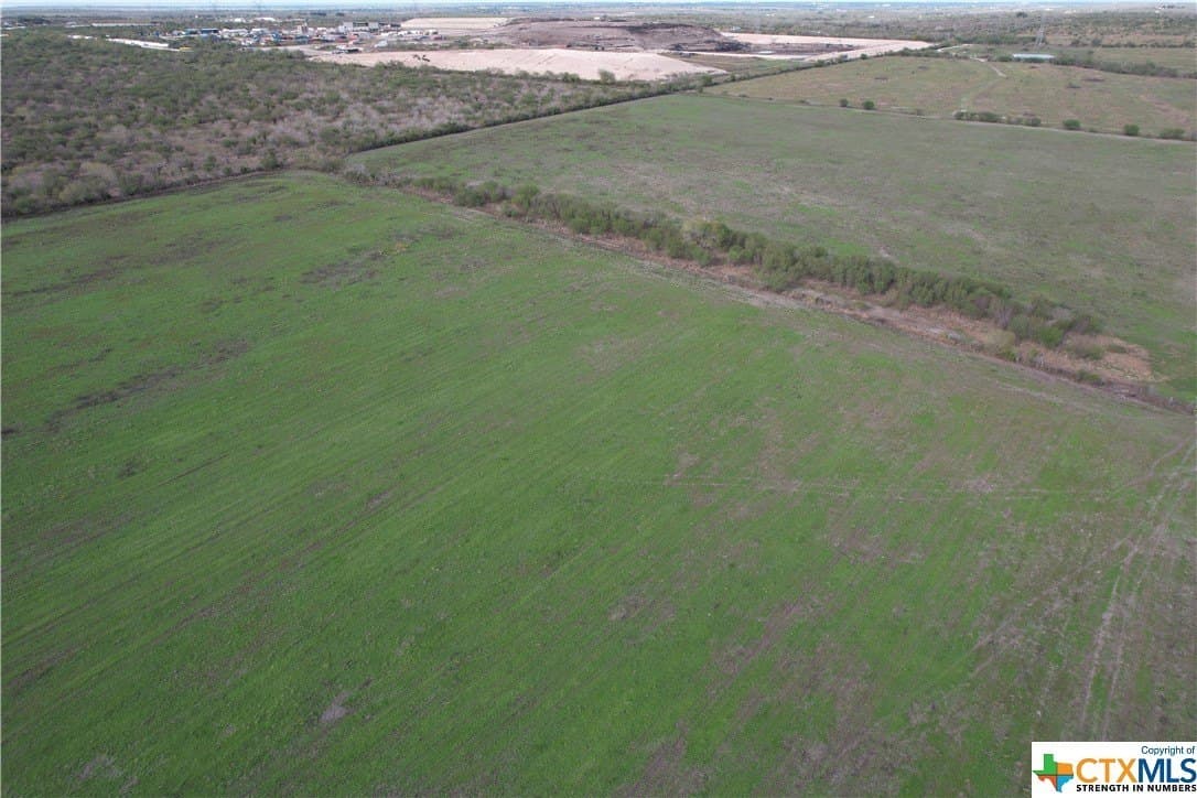 48 acres in Karnes County featured view