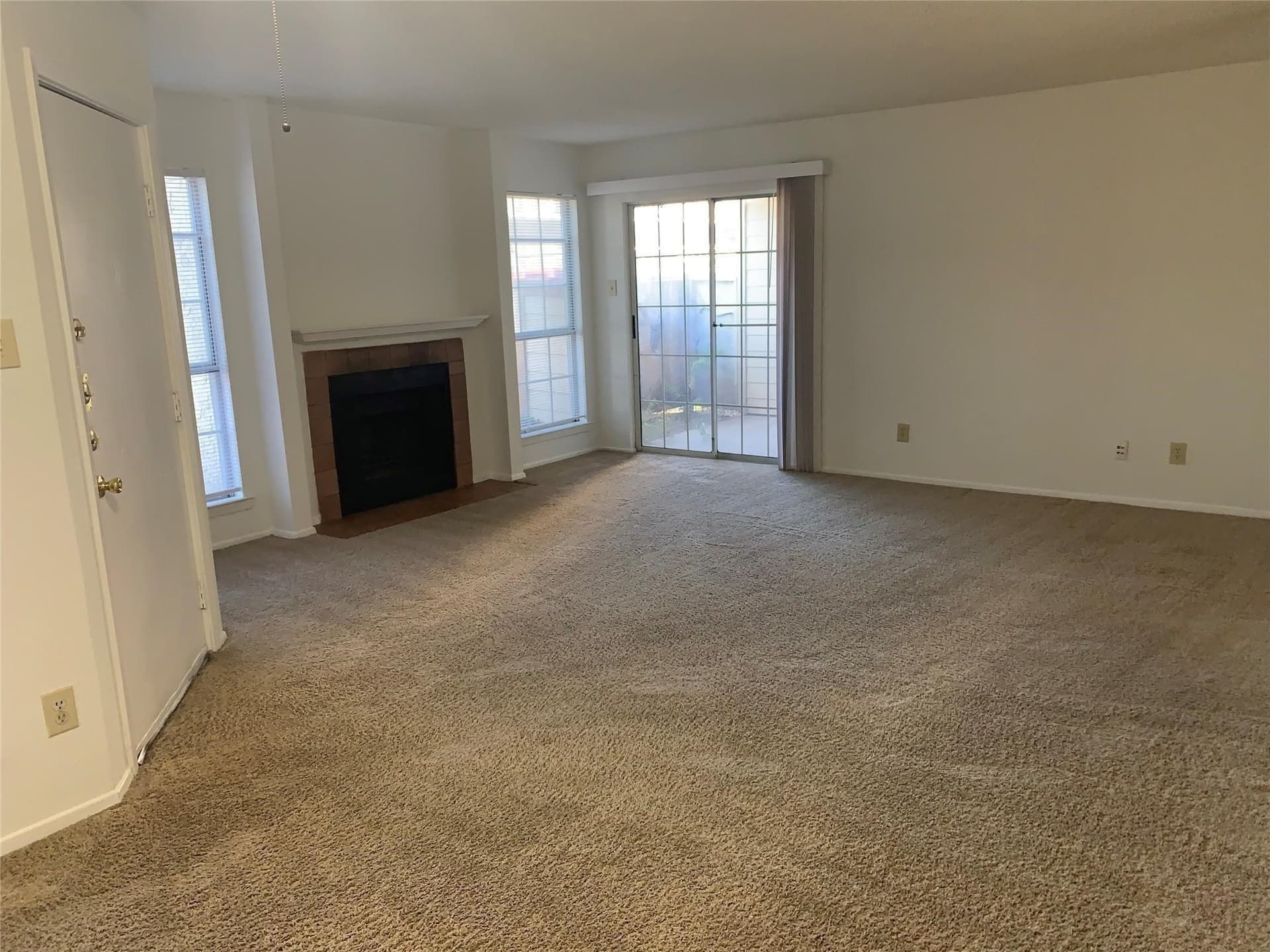 17.99 acres in Dallas County - photo 2