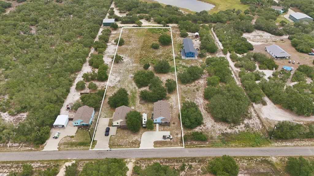 87,120 acres in Aransas County - photo 2