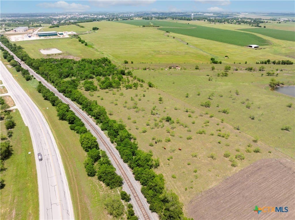 26.67 acres in Williamson County - photo 29