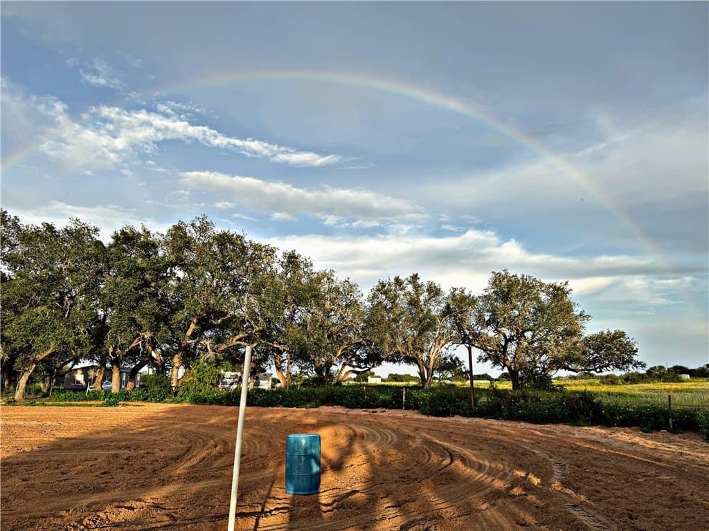 15.98 acres in Atascosa County featured view