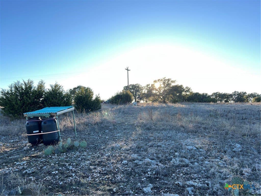10 acres in Lampasas County gallery image 2
