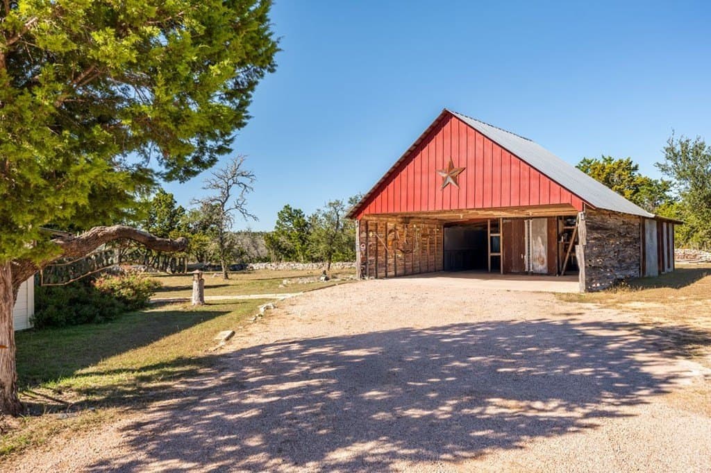 13.89 acres in Gillespie County - photo 71