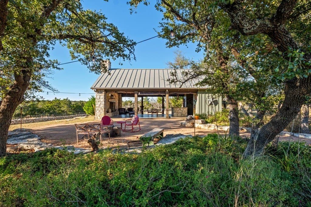 13.89 acres in Gillespie County - photo 61