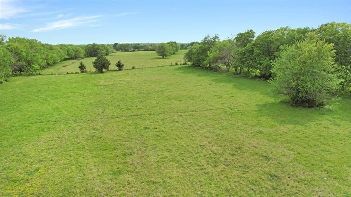 19.98 acres in Grayson County - photo 3