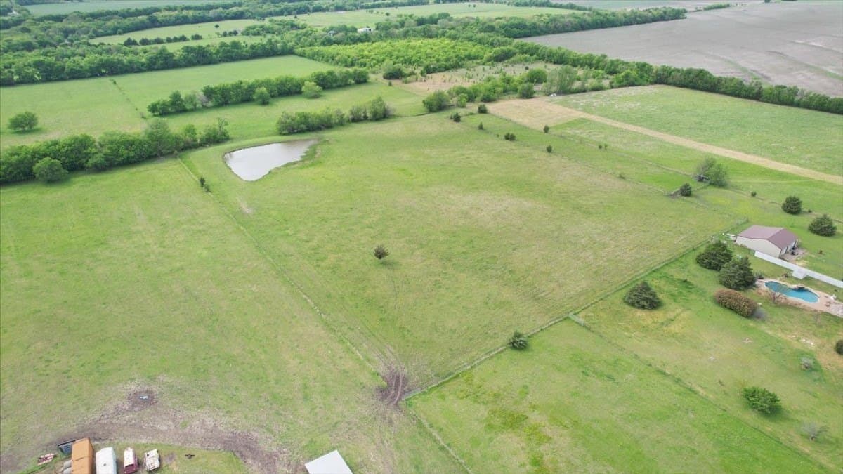 19.98 acres in Grayson County - photo 9
